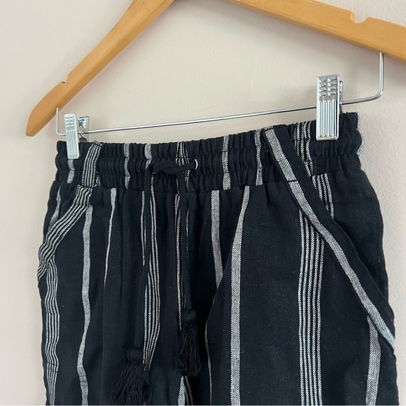 NWT Black & White Striped Tassel Tie Shorts | Size Small | Summer - Picture 7 of 7